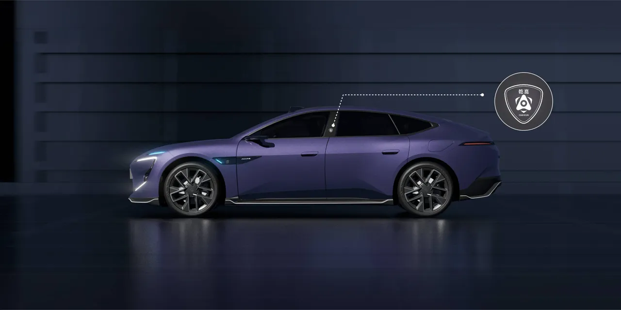 Avatr 12 REEV Max — التصميم الجانبي