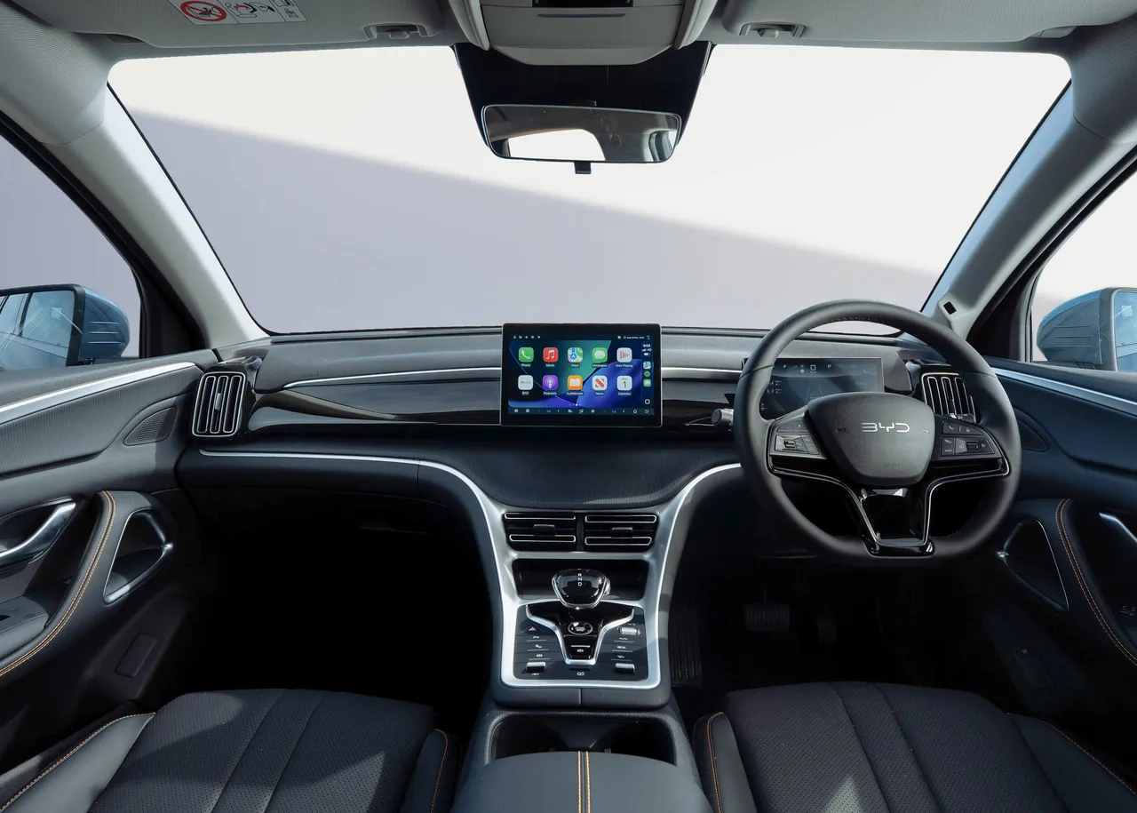BYD Sealion 05 DM-i — تفاصيل السيارة