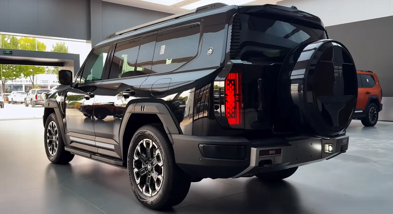 Jetour G700 — تفاصيل السيارة