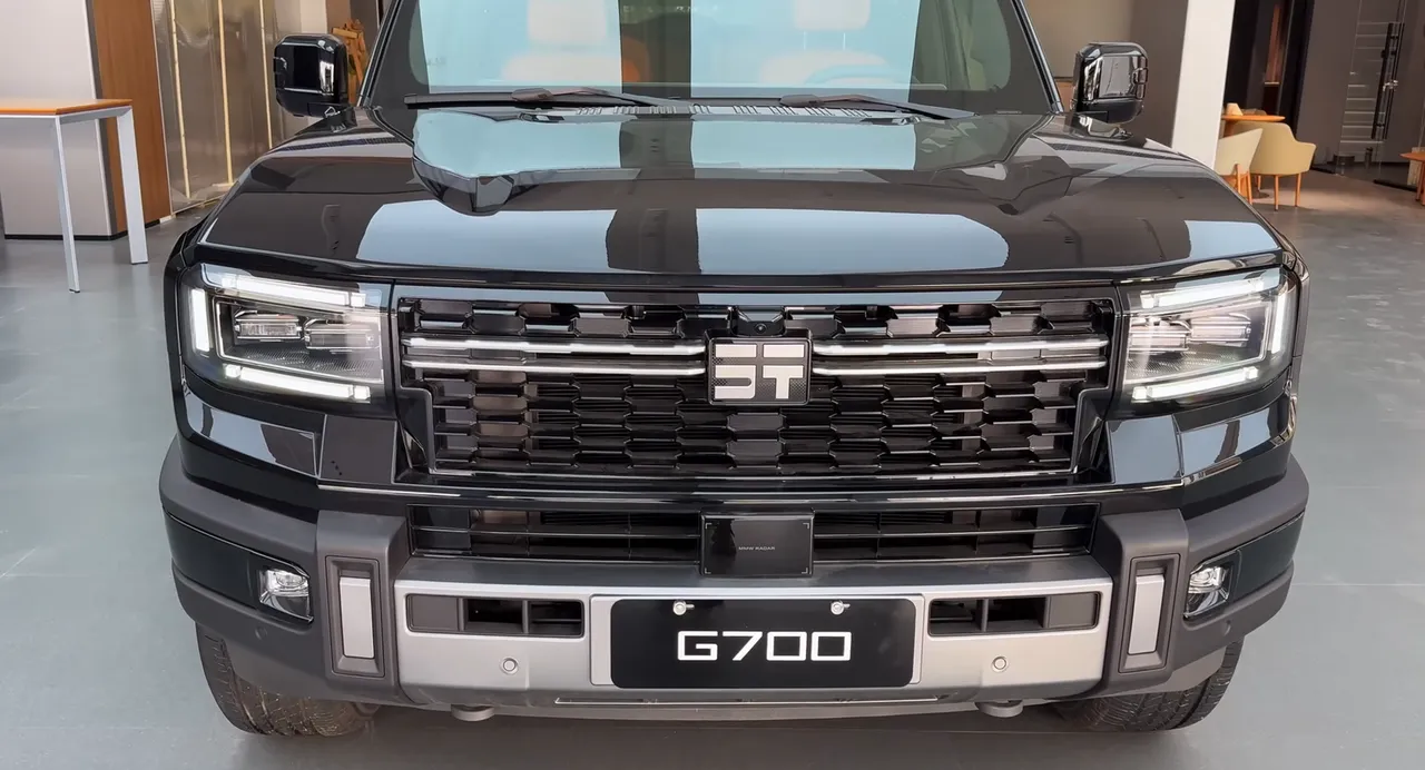 Jetour G700 — تفاصيل السيارة