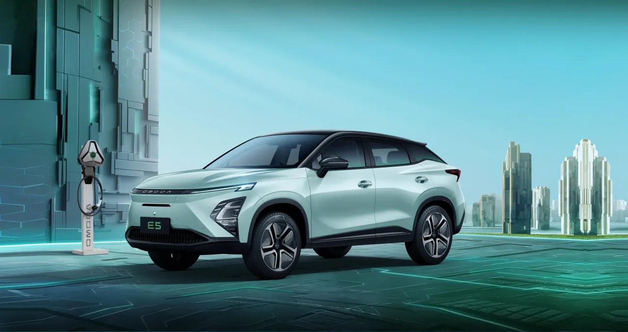 Omoda E5 — تفاصيل السيارة