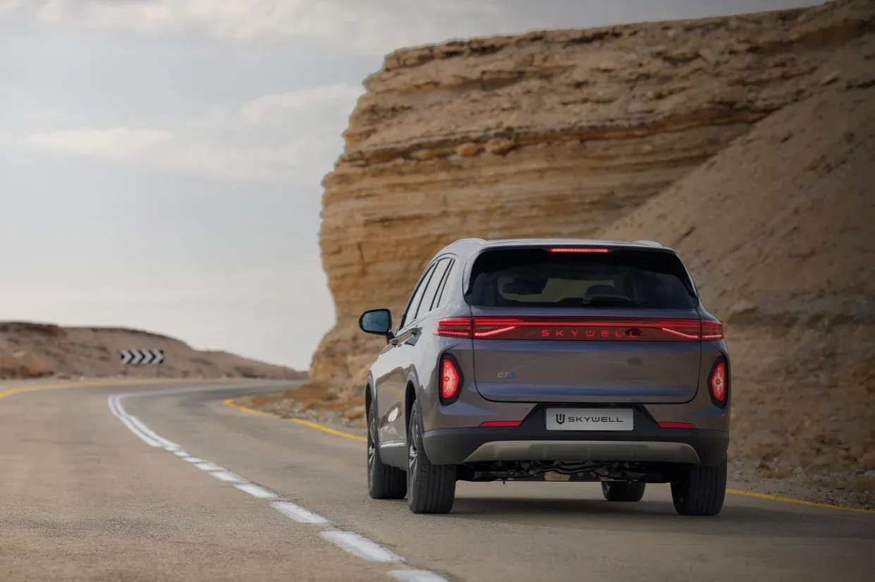 Skyworth EV6 — تفاصيل السيارة