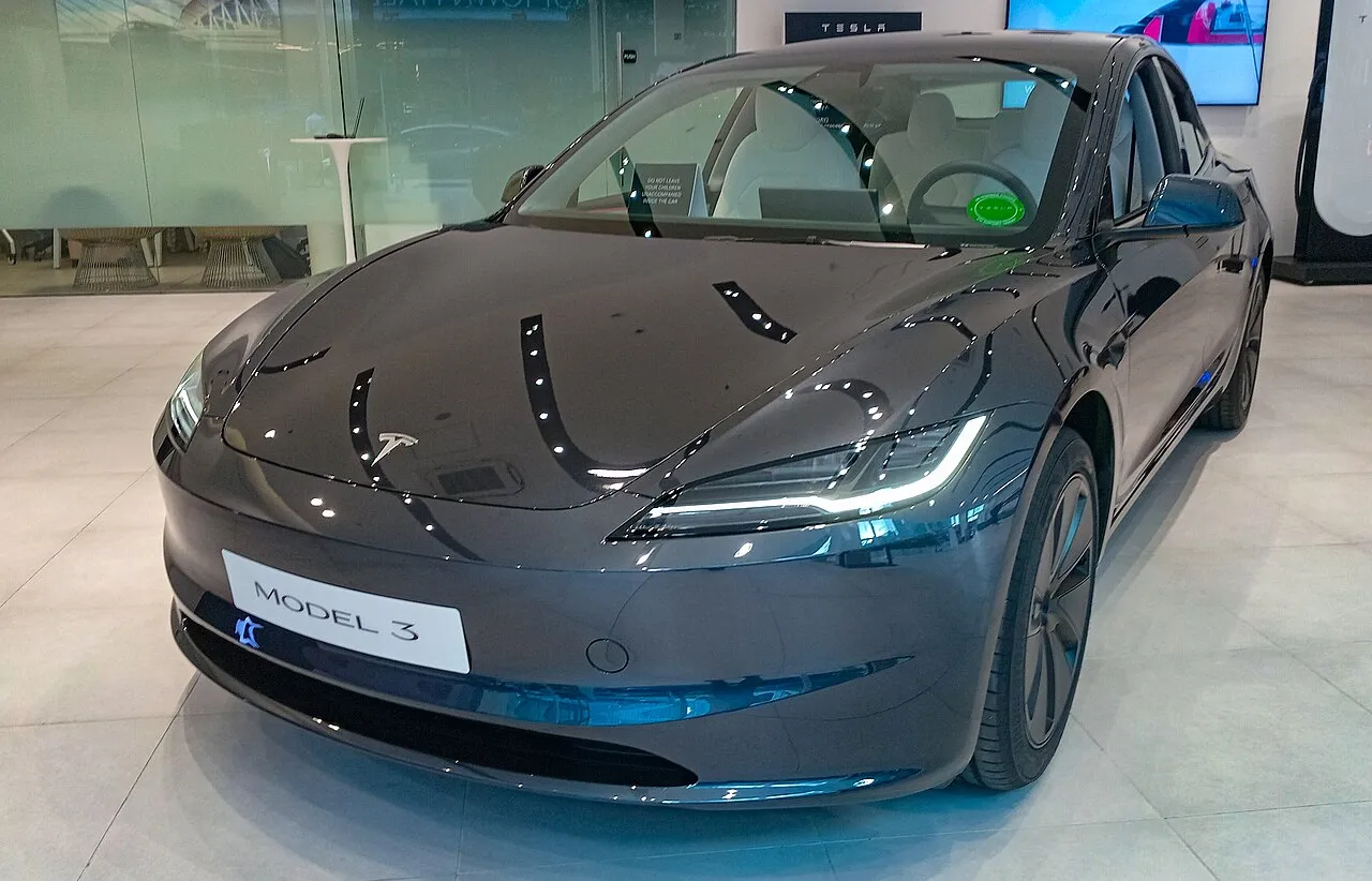 Tesla Model 3 Highland 2024 — one owner, full history