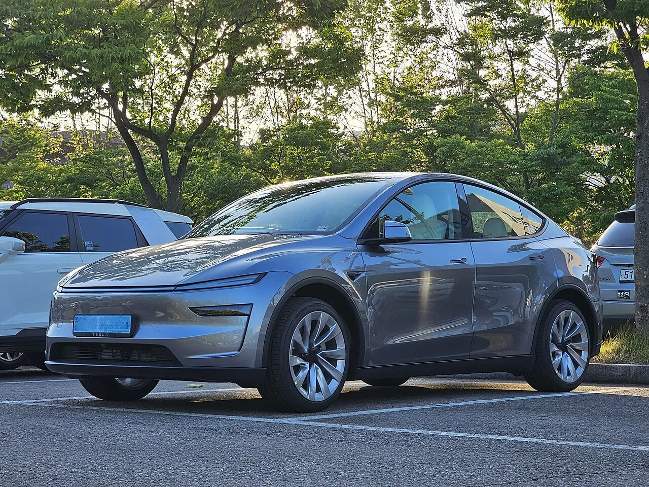 Tesla واي الكويت