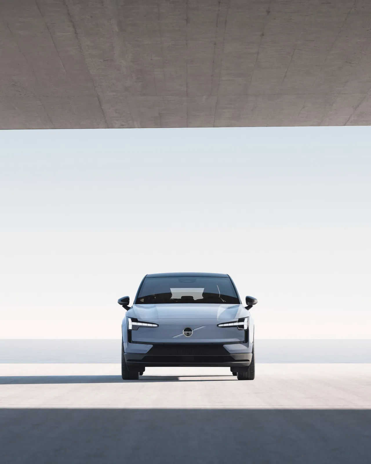 Volvo EX30 — الواجهة الأمامية
